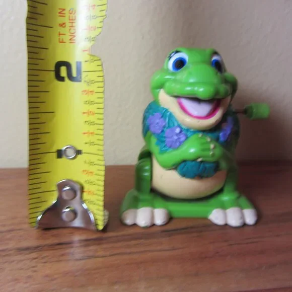 1997 The LAND BEFORE TIME Burger King DUCKY wind up skipper universal (T469) - Picture 3 of 8